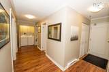 2 Lombardy Lane - Photo 16