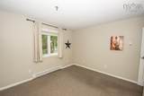2 Lombardy Lane - Photo 18