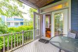 548 St. George Street - Photo 41