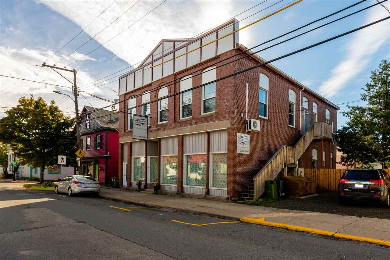 21 Queen Street - Photo 1