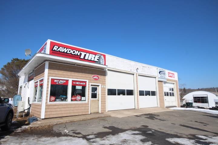 3931 14 Highway - Photo 1