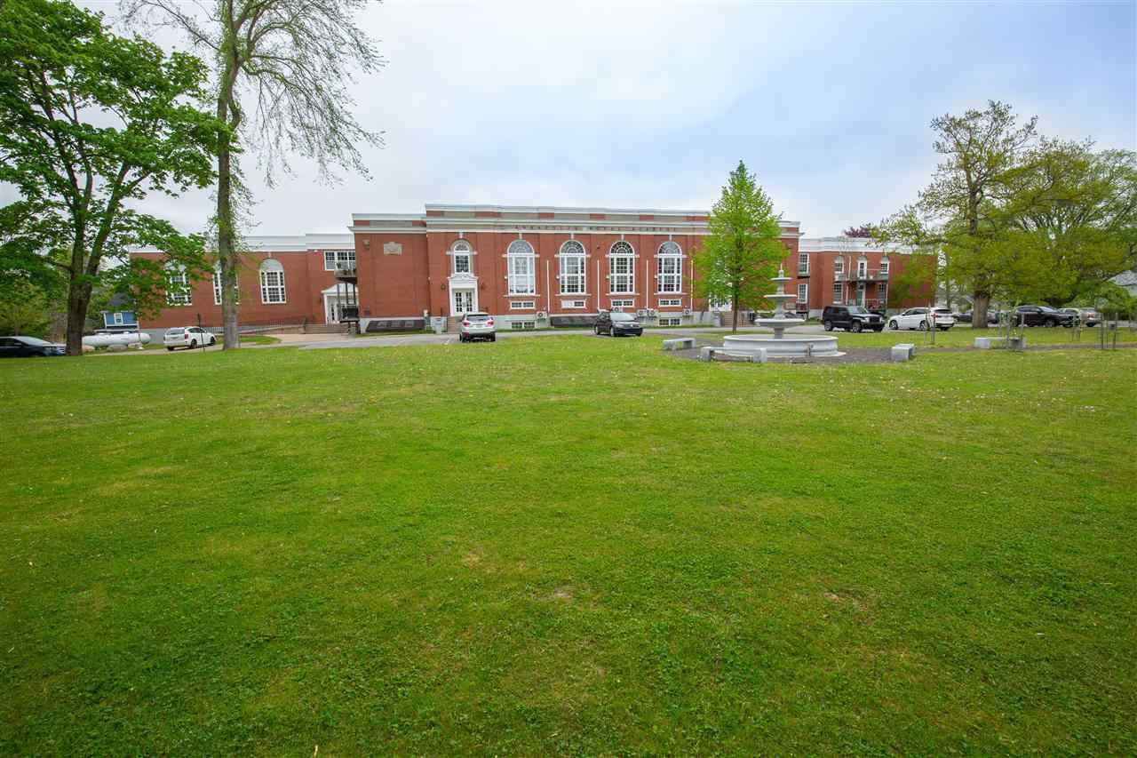 590 St George Street - Photo 1