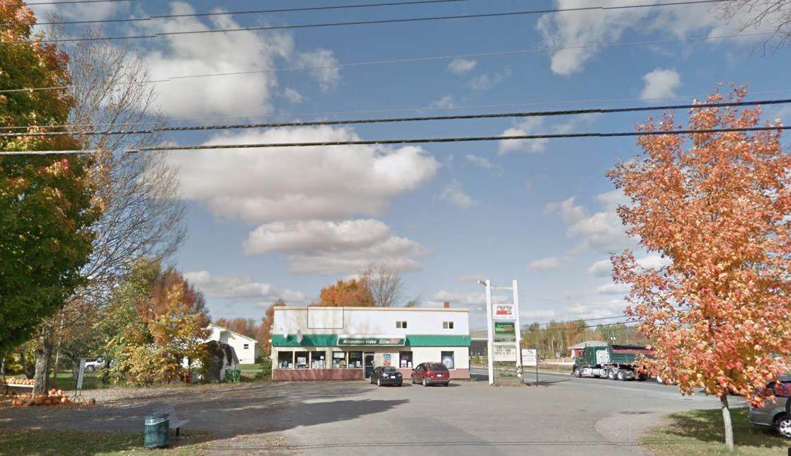 287 Commercial Street - Photo 1