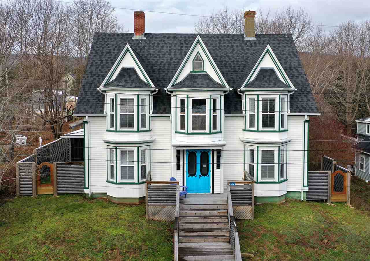 27 Garden Street - Photo 1