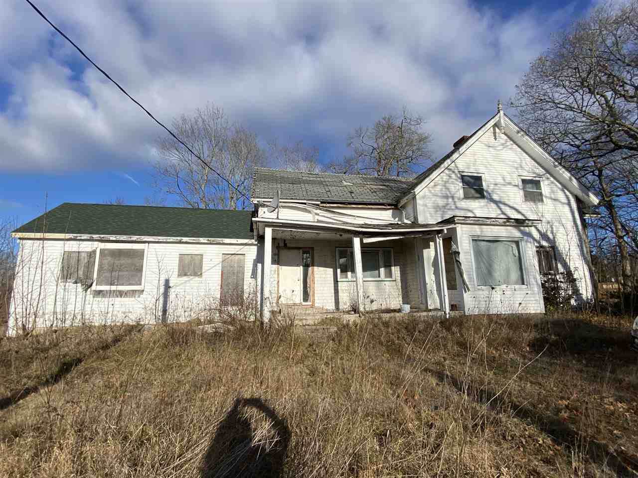 981 Maple Avenue - Photo 1