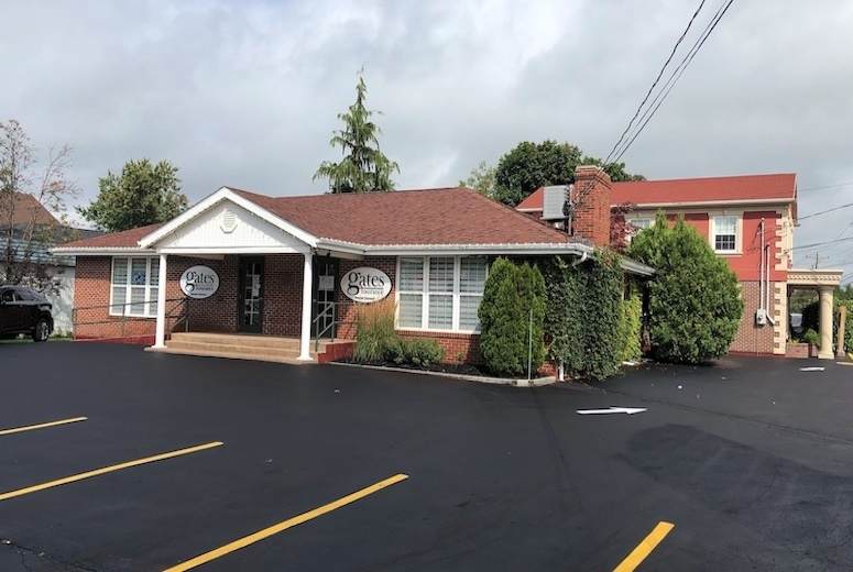 9153 Commercial Street - Photo 1