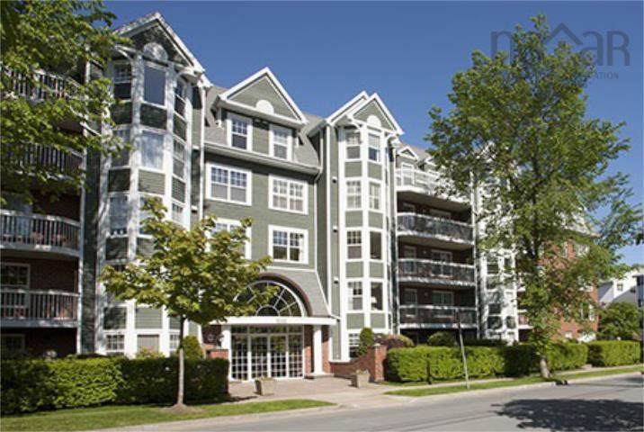 1041 Wellington Street - Photo 1