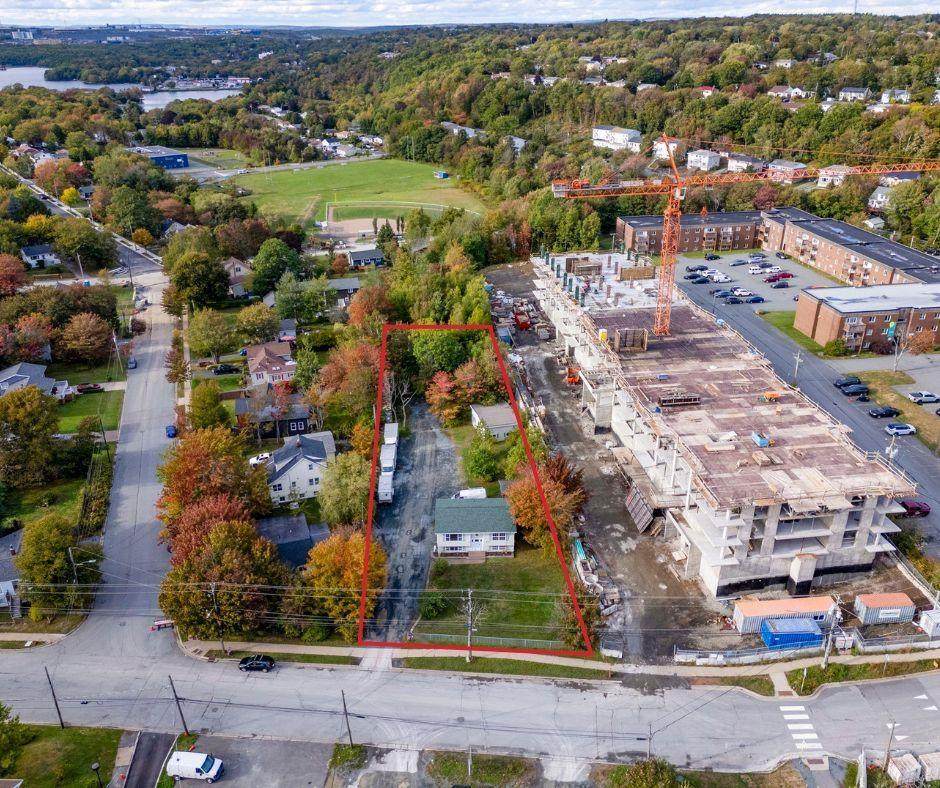 69 Lakecrest Drive - Photo 1