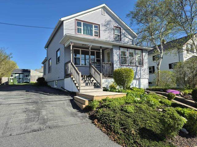 47 Coronation Avenue - Photo 1