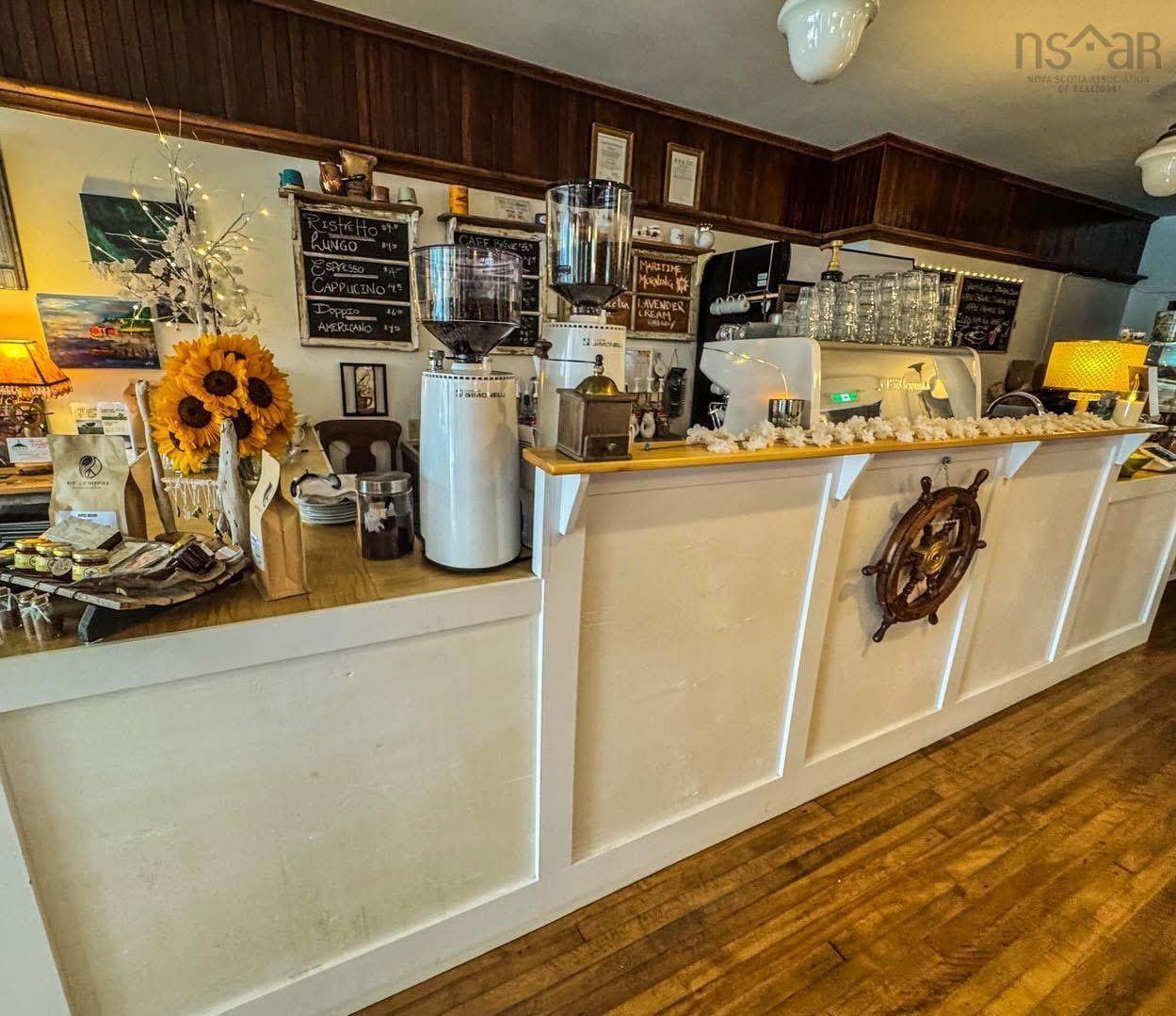 https://bt-photos.global.ssl.fastly.net/novascotia/1280_boomver_1_202611943-2.jpg