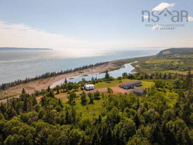 https://bt-photos.global.ssl.fastly.net/novascotia/orig_boomver_1_202617910-2.jpg