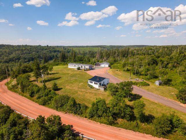 https://bt-photos.global.ssl.fastly.net/novascotia/orig_boomver_1_202617910-2.jpg