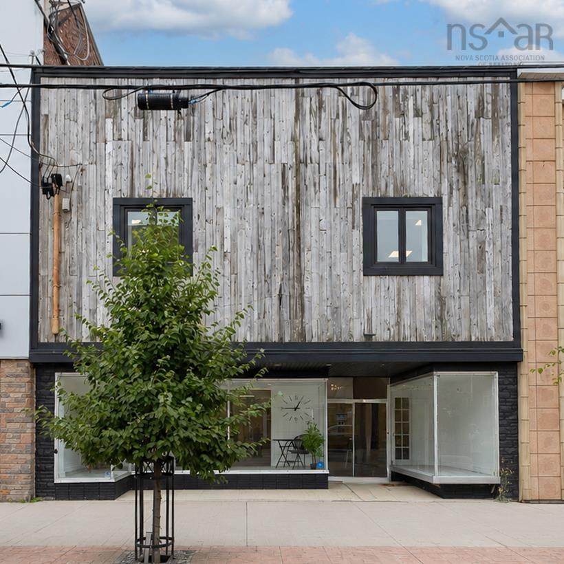 330 Charlotte Street - Photo 1
