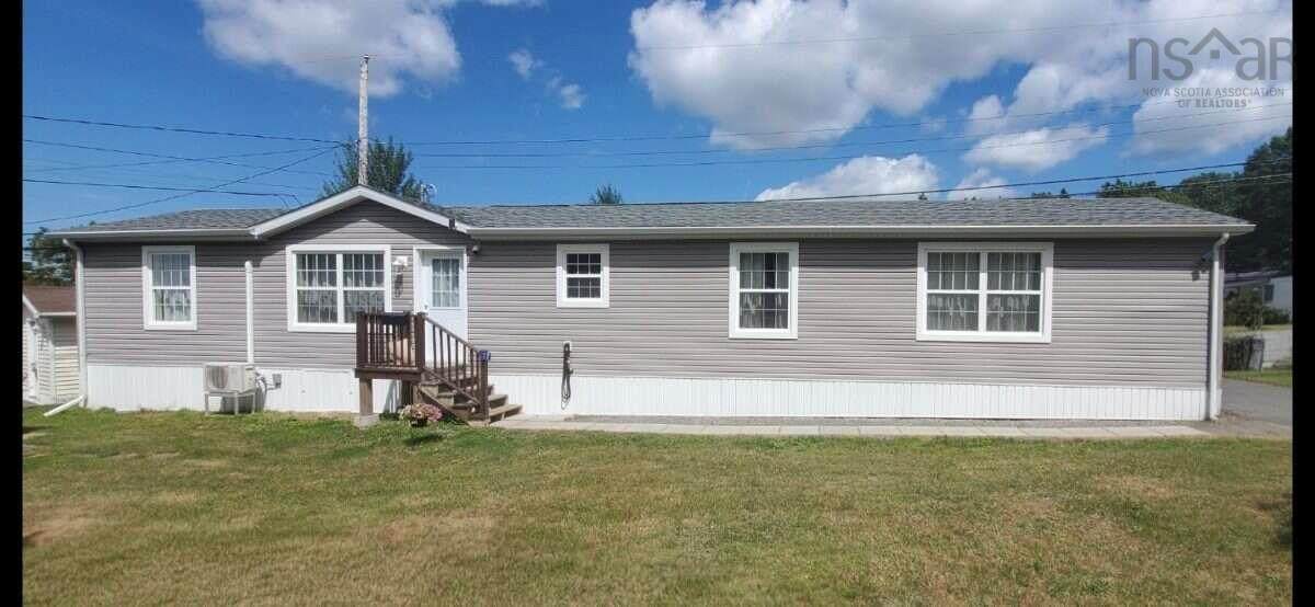 17 Parkwood Drive - Photo 1