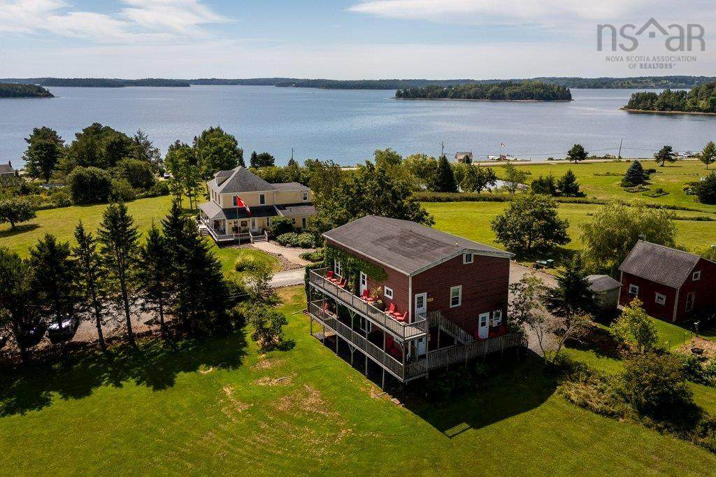 678 Oakland Road - Photo 1