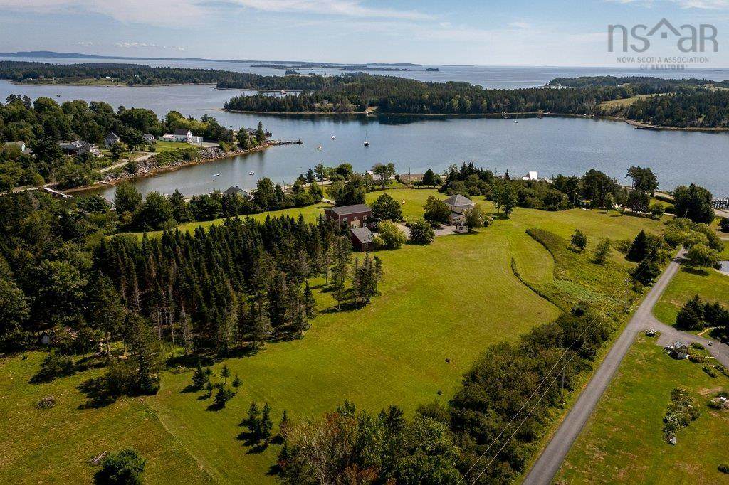 https://bt-photos.global.ssl.fastly.net/novascotia/orig_boomver_1_202623675-2.jpg
