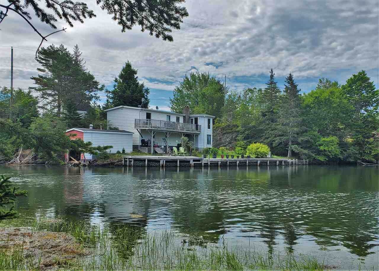 539 Heckmans Island Road - Photo 1