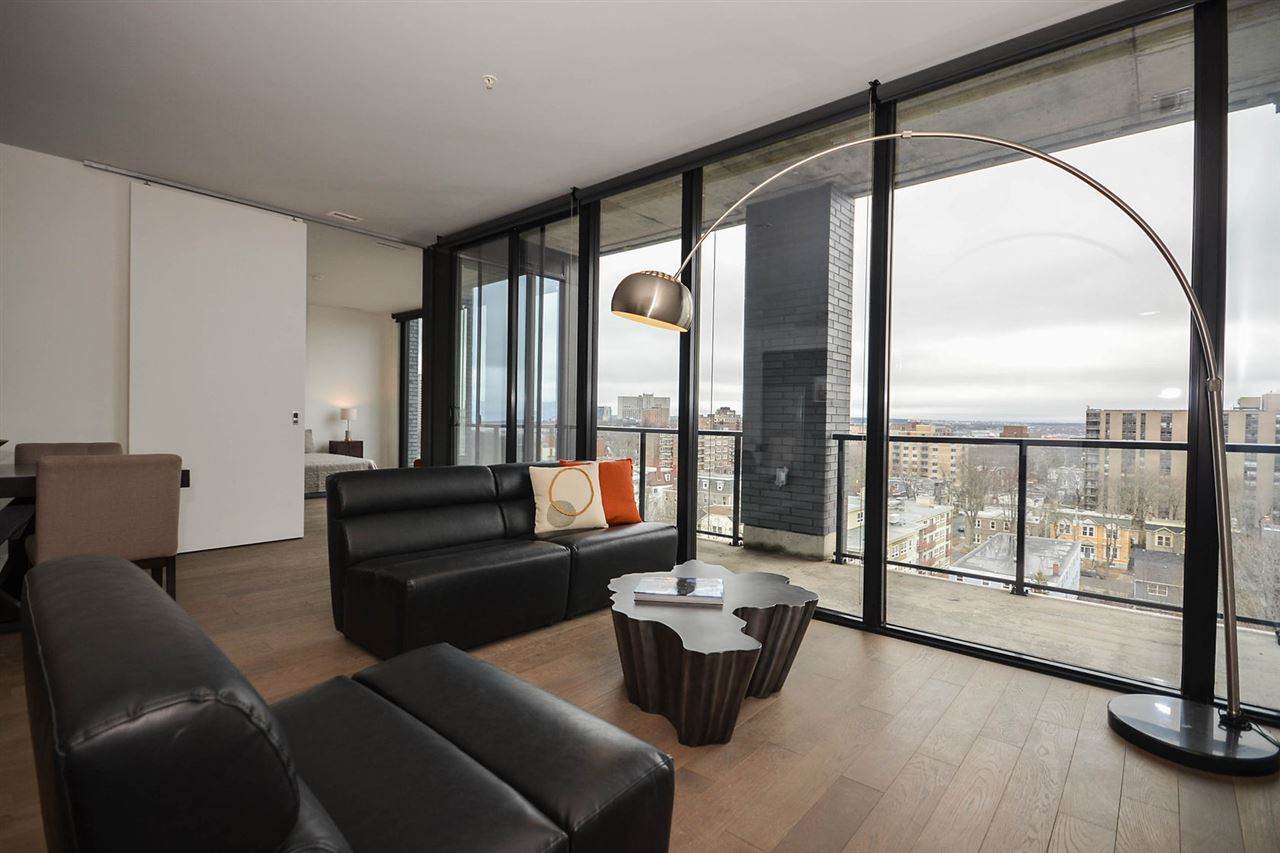 1048 Wellington Street - Photo 1