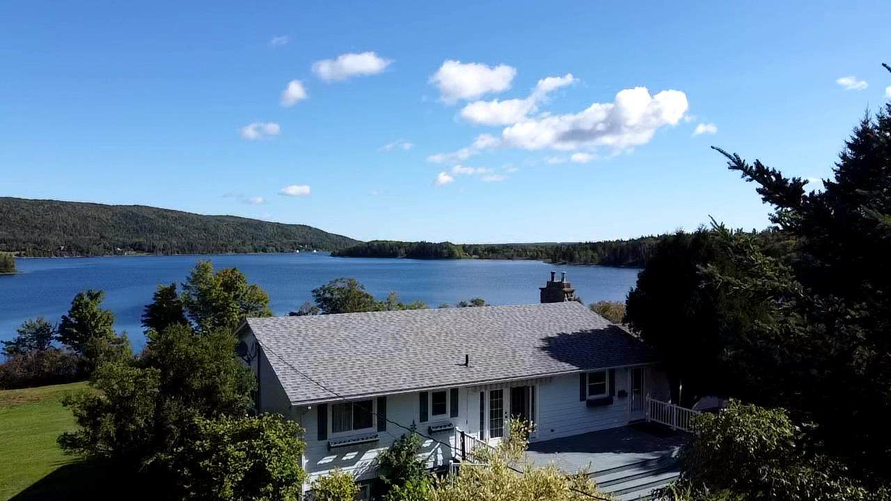 70 Crestdale Drive - Photo 1