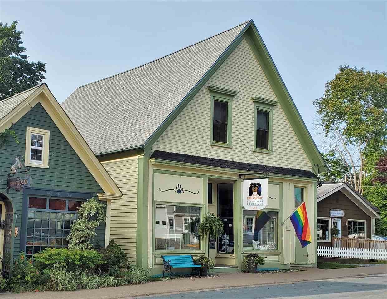 492 Main Street - Photo 1