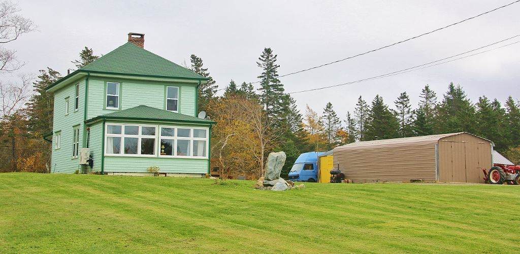 332 Fort Point Road - Photo 1
