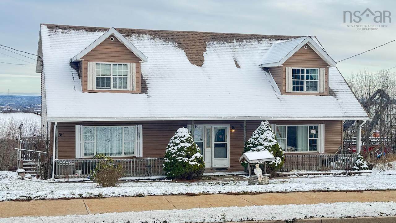 523/525 Truro Heights Road - Photo 1