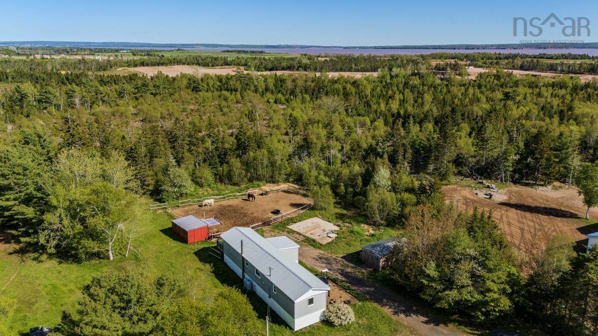 https://bt-photos.global.ssl.fastly.net/novascotia/orig_boomver_2_202606074-2.jpg