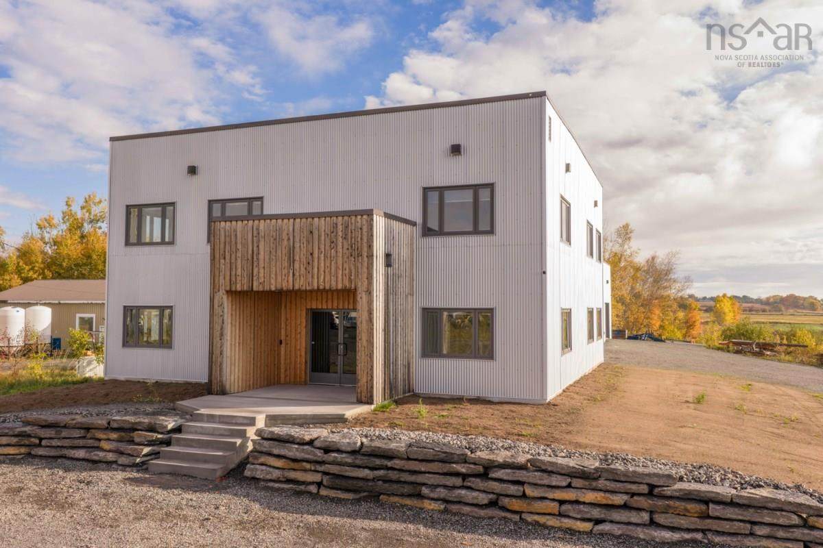 1200 Parkway Drive - Photo 1