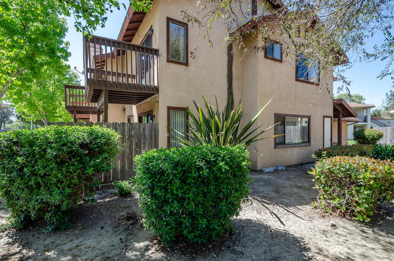 41 Village Circle Drive - Photo 1