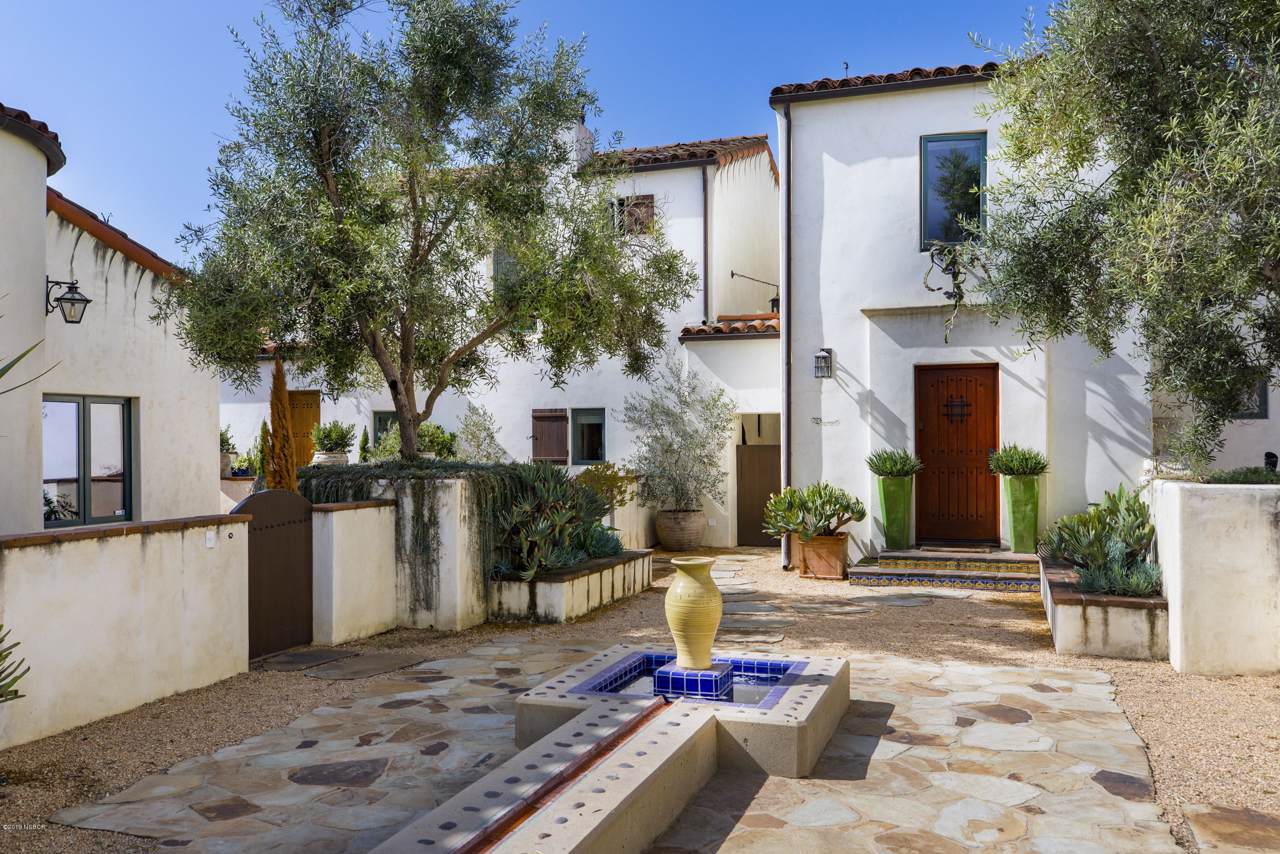 1011 Rinconada Road - Photo 1