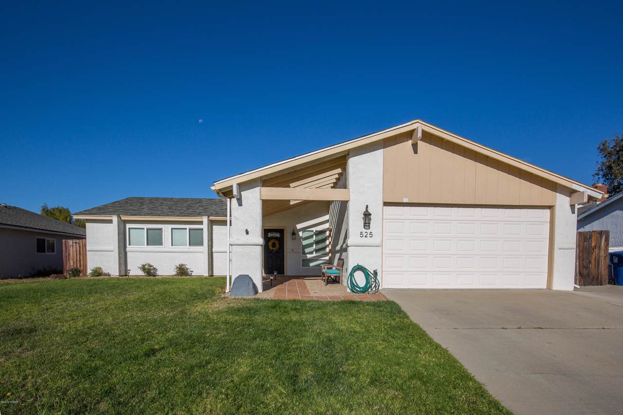 525 Dawn Drive - Photo 1