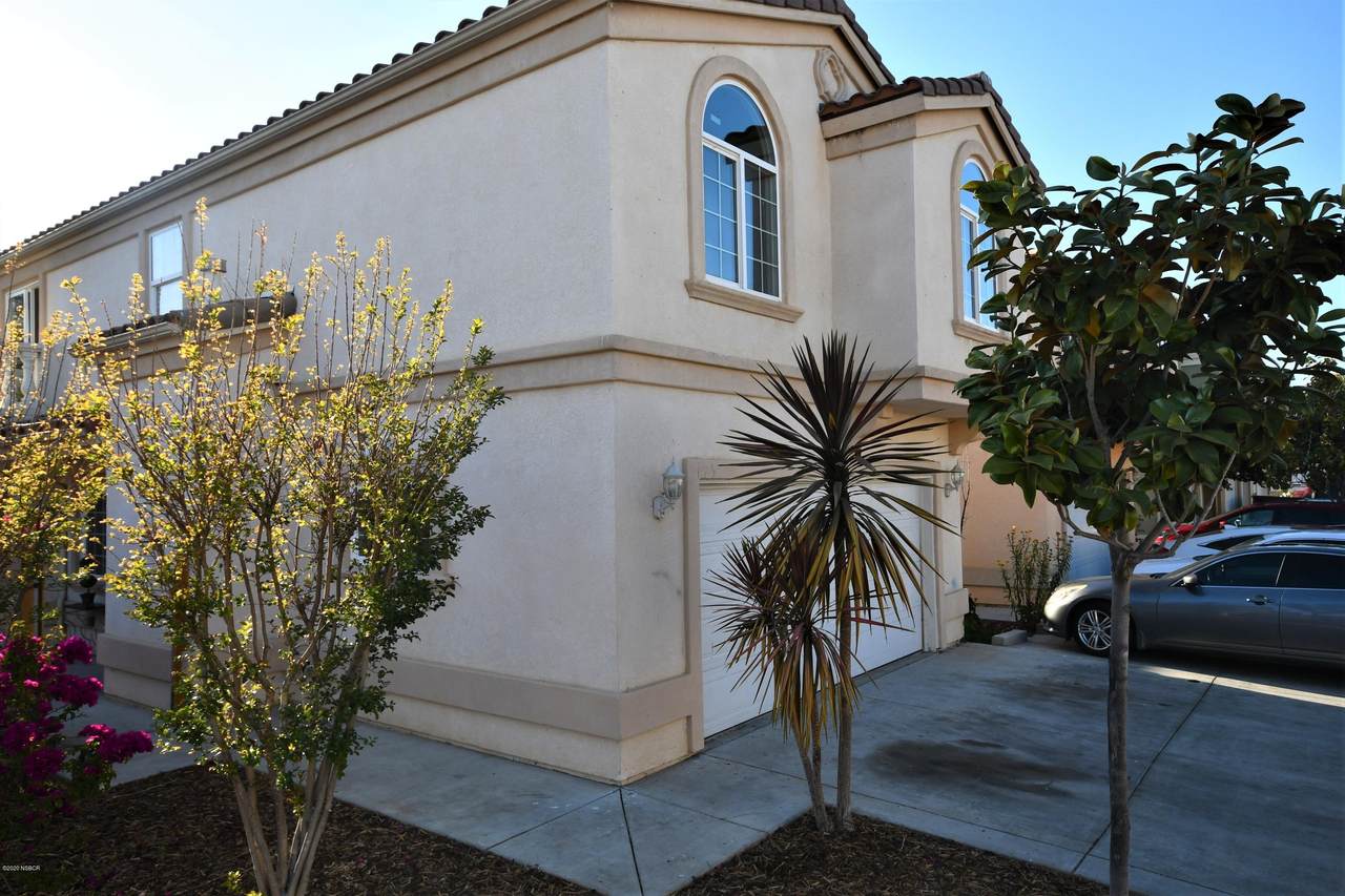 1725 Crabtree Court - Photo 1 1725 Crabtree Court - Photo 1