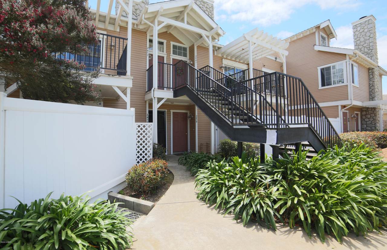 2475 Village Green - Photo 1 2475 Village Green - Photo 1