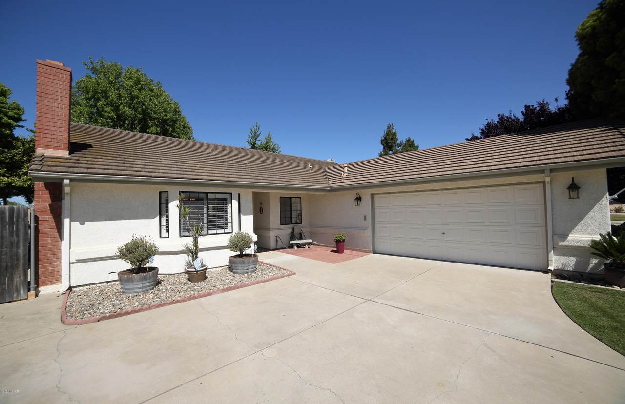 2833 Stardust Drive - Photo 1