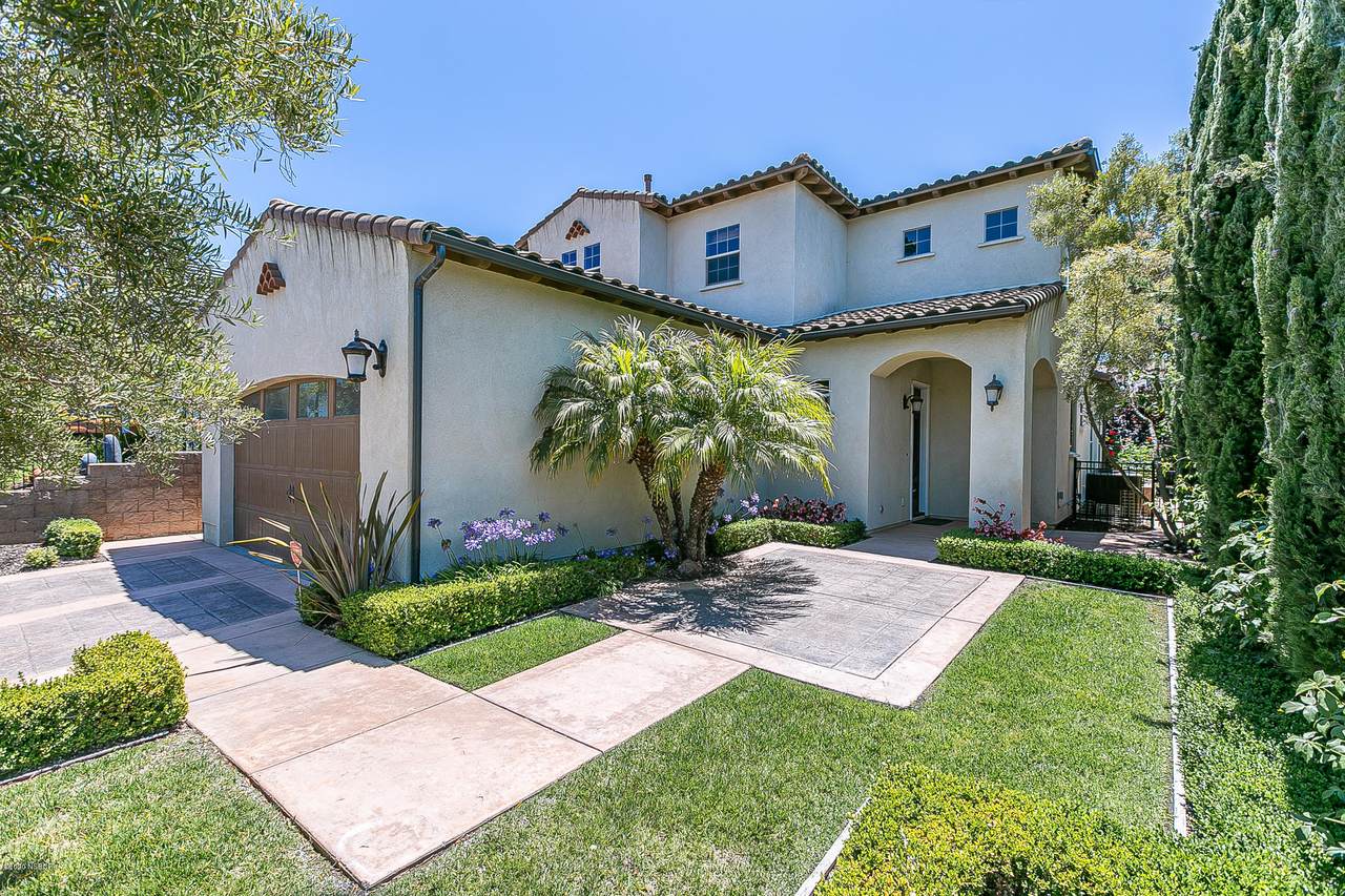754 Mahogany Street - Photo 1