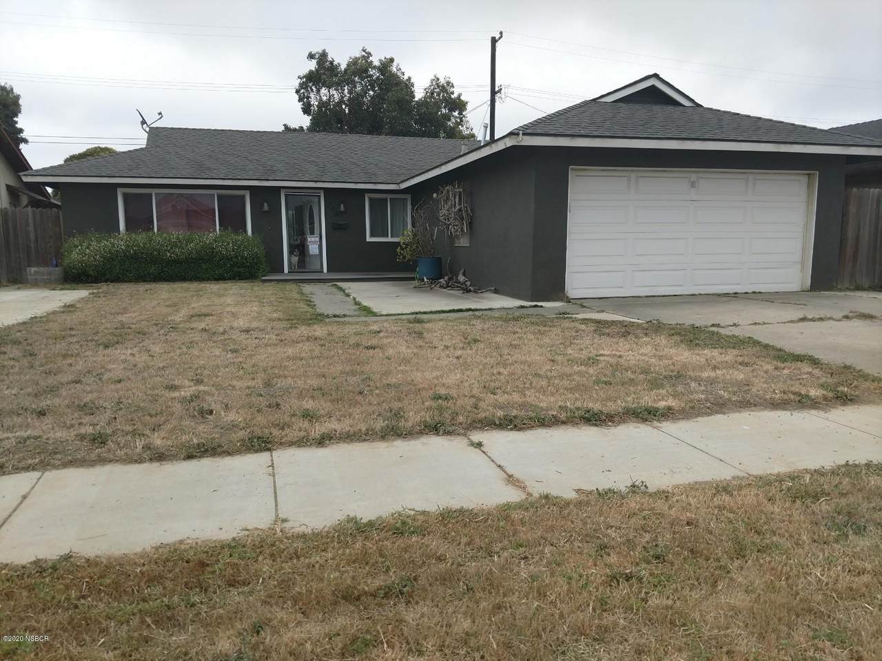308 Y Street - Photo 1