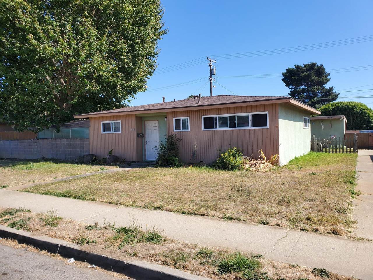 408 Prune Avenue - Photo 1