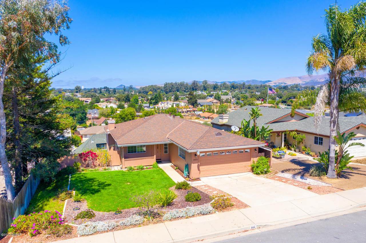 866 Bernita Place - Photo 1