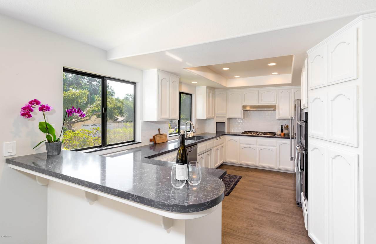 687 Hillside Drive - Photo 1