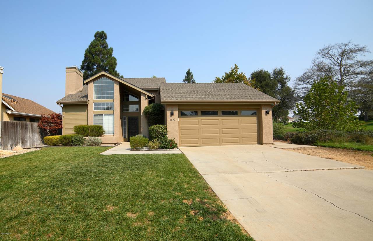 1419 Shetland Court - Photo 1