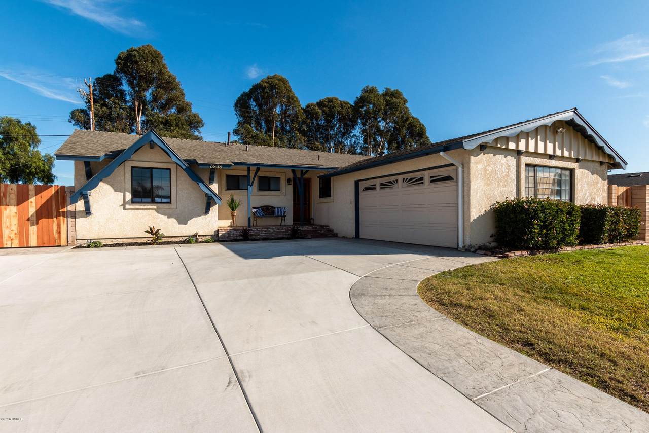 3838 Angeles Road - Photo 1