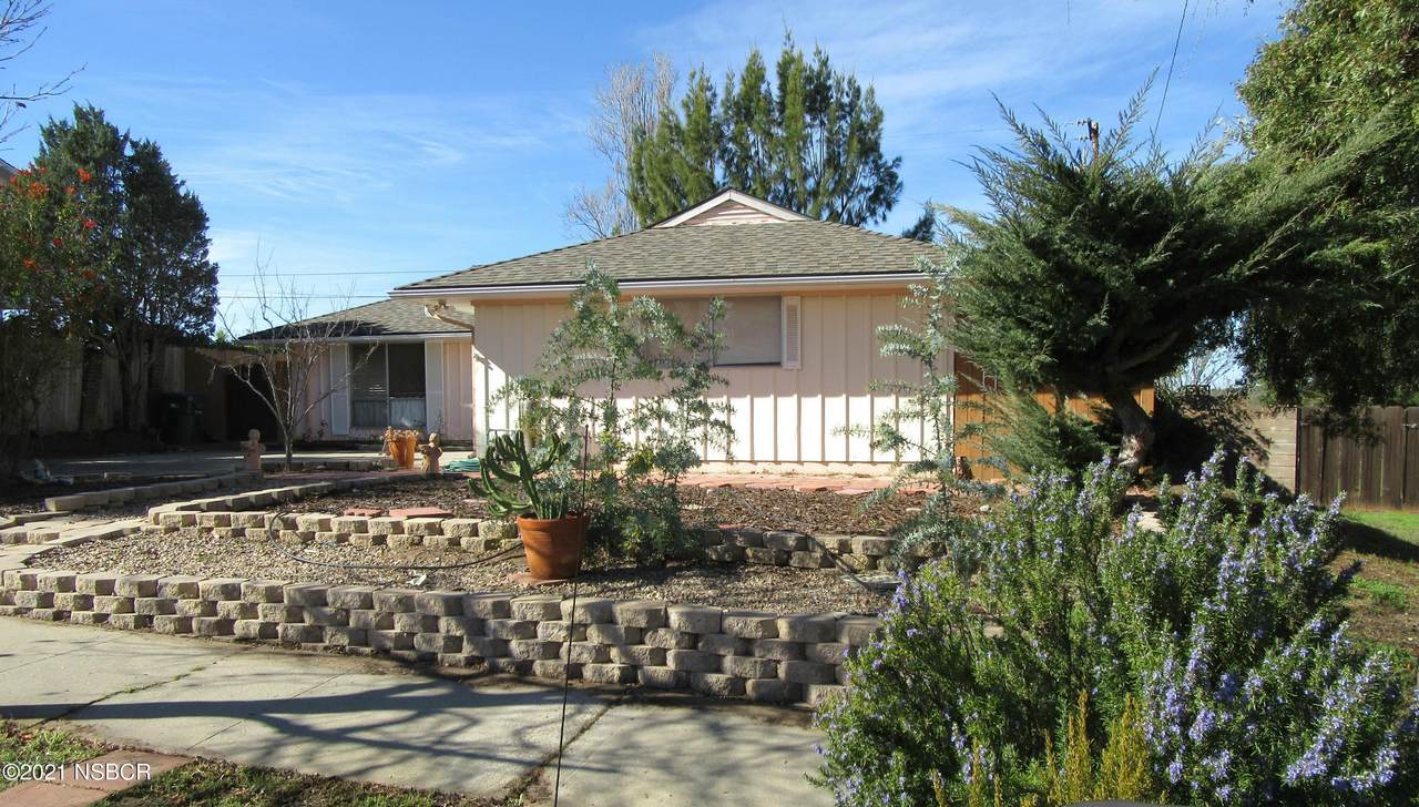 526 Carina Drive - Photo 1
