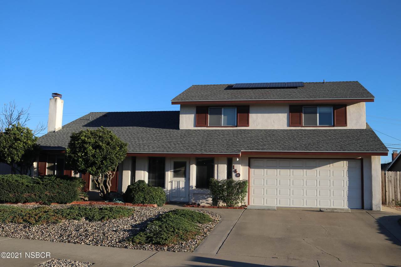 140 Hercules Avenue - Photo 1