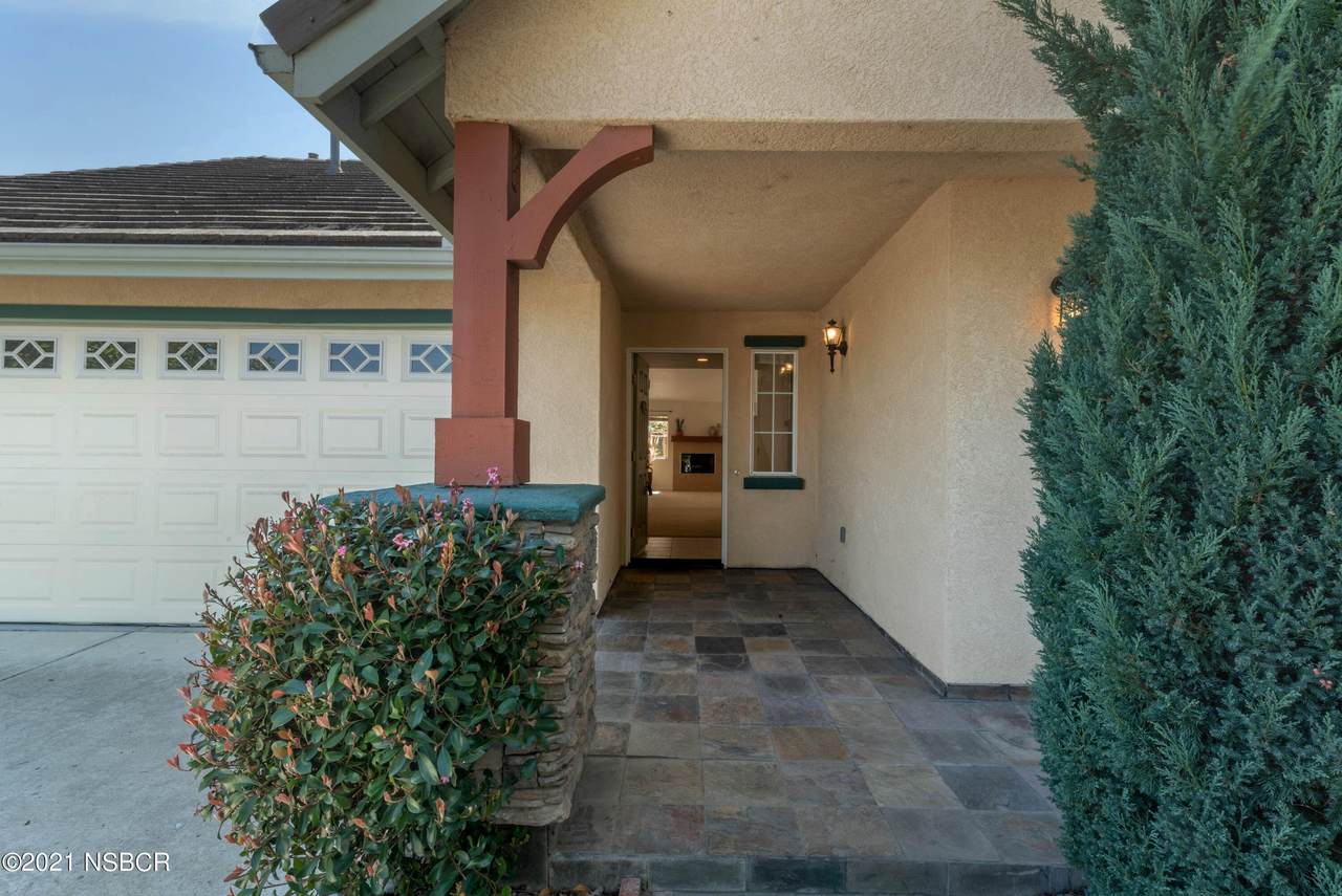 1612 Fir Avenue - Photo 1