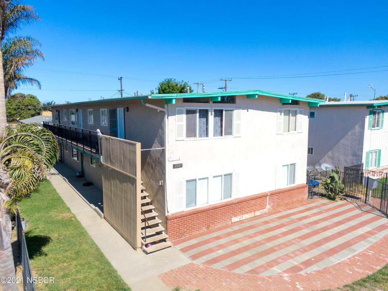 233 N Street - Photo 1