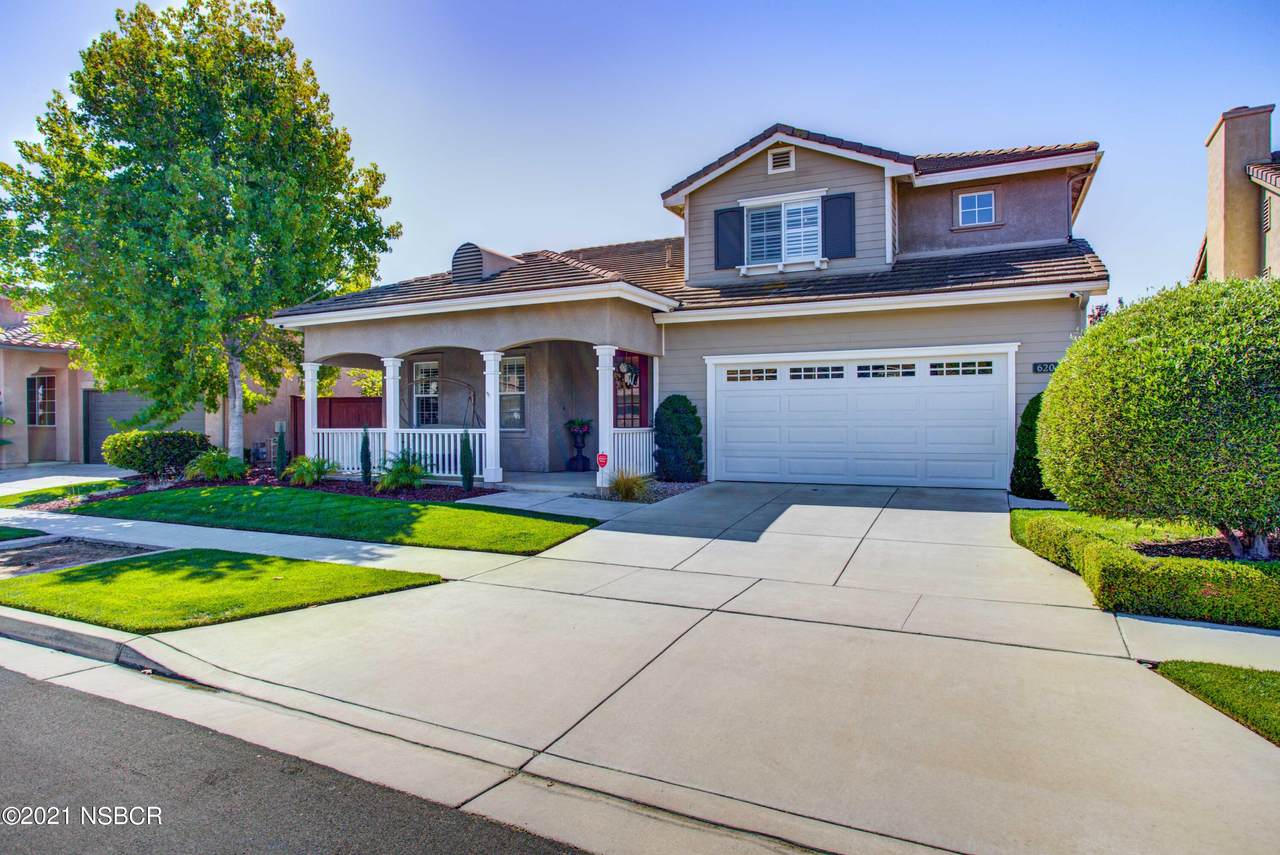 620 Monterey Road - Photo 1