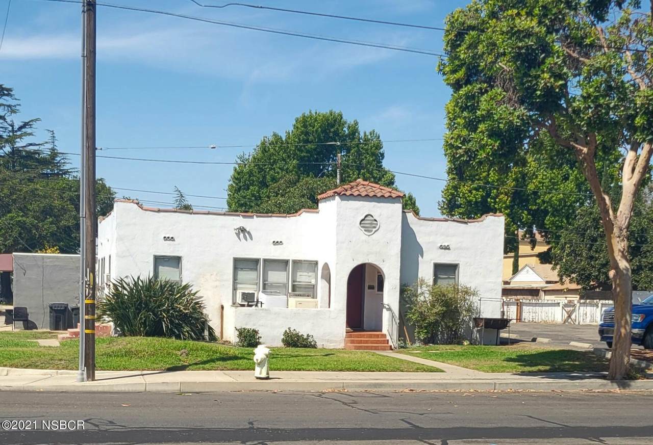 123 College Drive - Photo 1