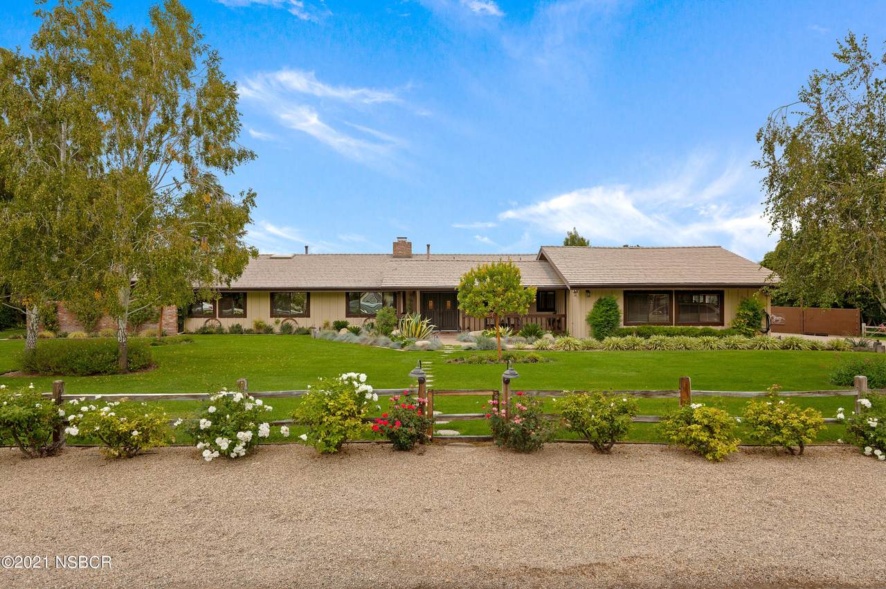 1292 Highland Road - Photo 1