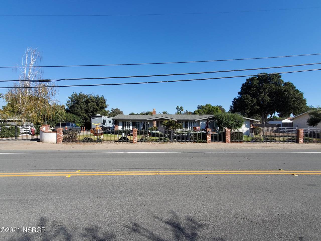 1427 Tefft Street - Photo 1