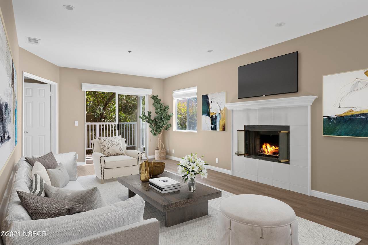 1674 Eucalyptus Drive - Photo 1